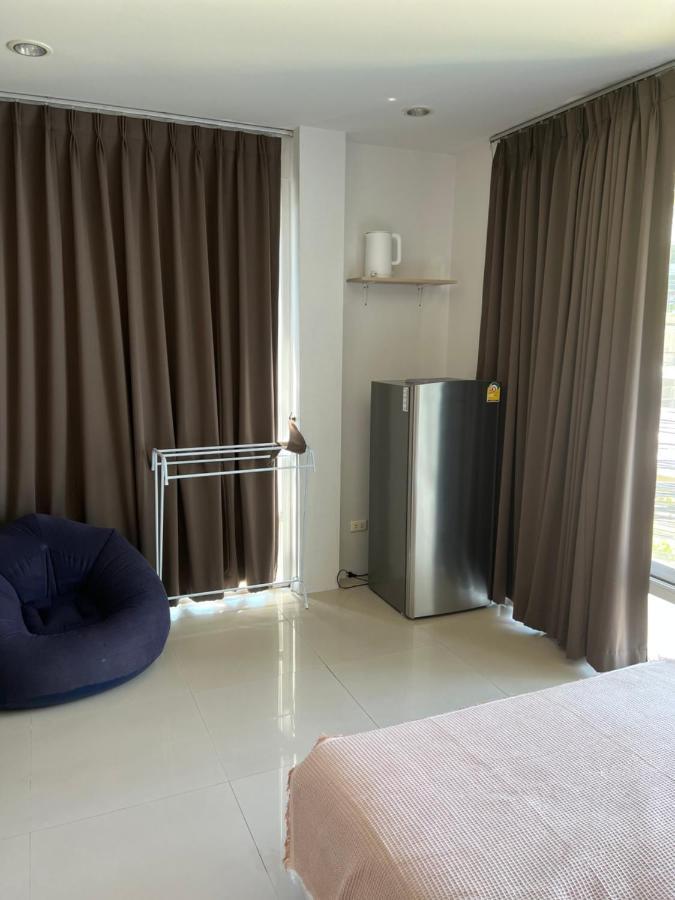 The Chu Cafe / Guesthouse Nai Harn Exterior foto